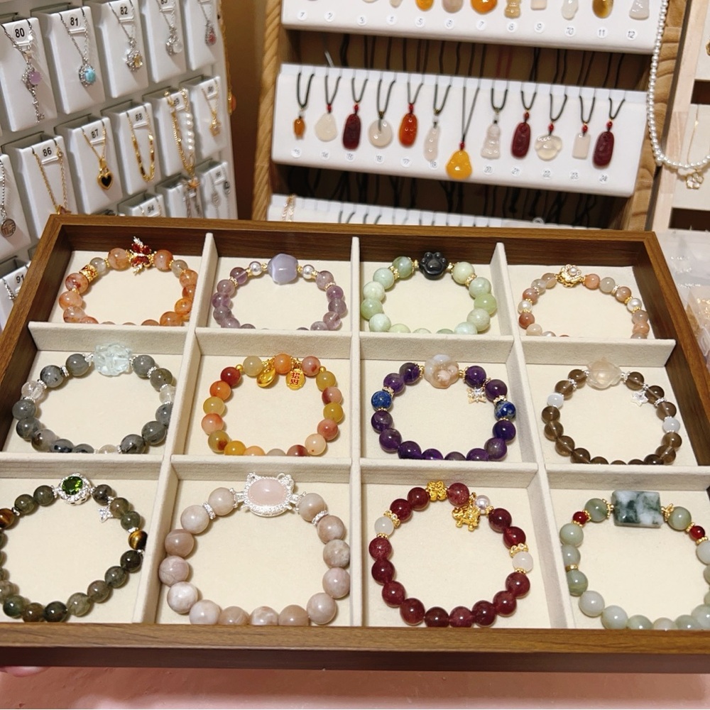 （04-28）Handmade bracelets for live show